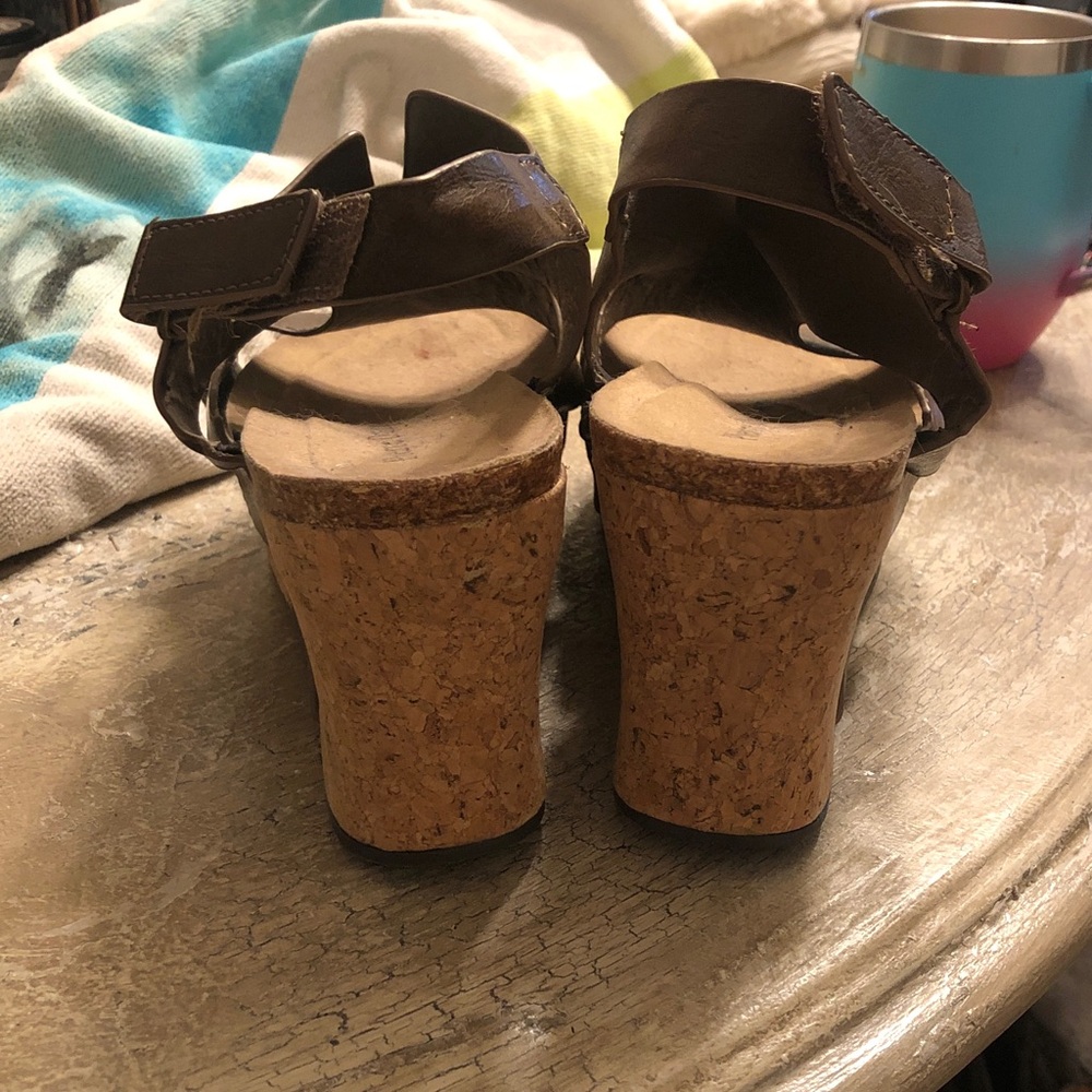 🤎WEDGE SANDALS - Picture 3 of 7